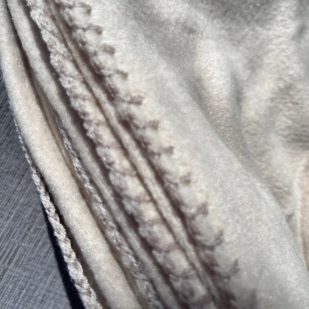 Soft Cream travel Blanket NOWT